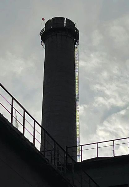 煙囪拆除，水塔拆除